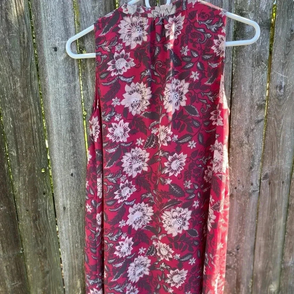 LOFT Outlet Burgundy Floral Sleeveless Dress V Neck Lined XS Perfect Condition - Picture 7 of 8